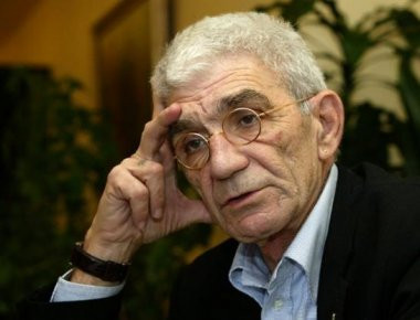 Γ. Μπουτάρης: «Σαχλαμάρα ότι ανοίγω δρόμο στις εργολαβίες καθαριότητας»